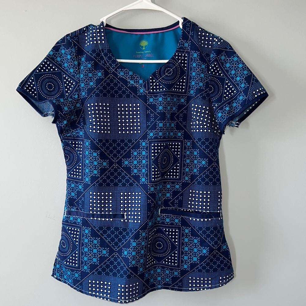 Healing Hands scrub top, size XS